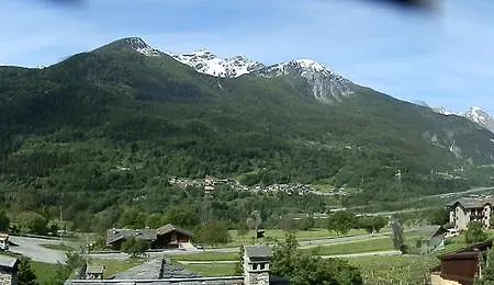 Mont Blanc Top Floor La Salle